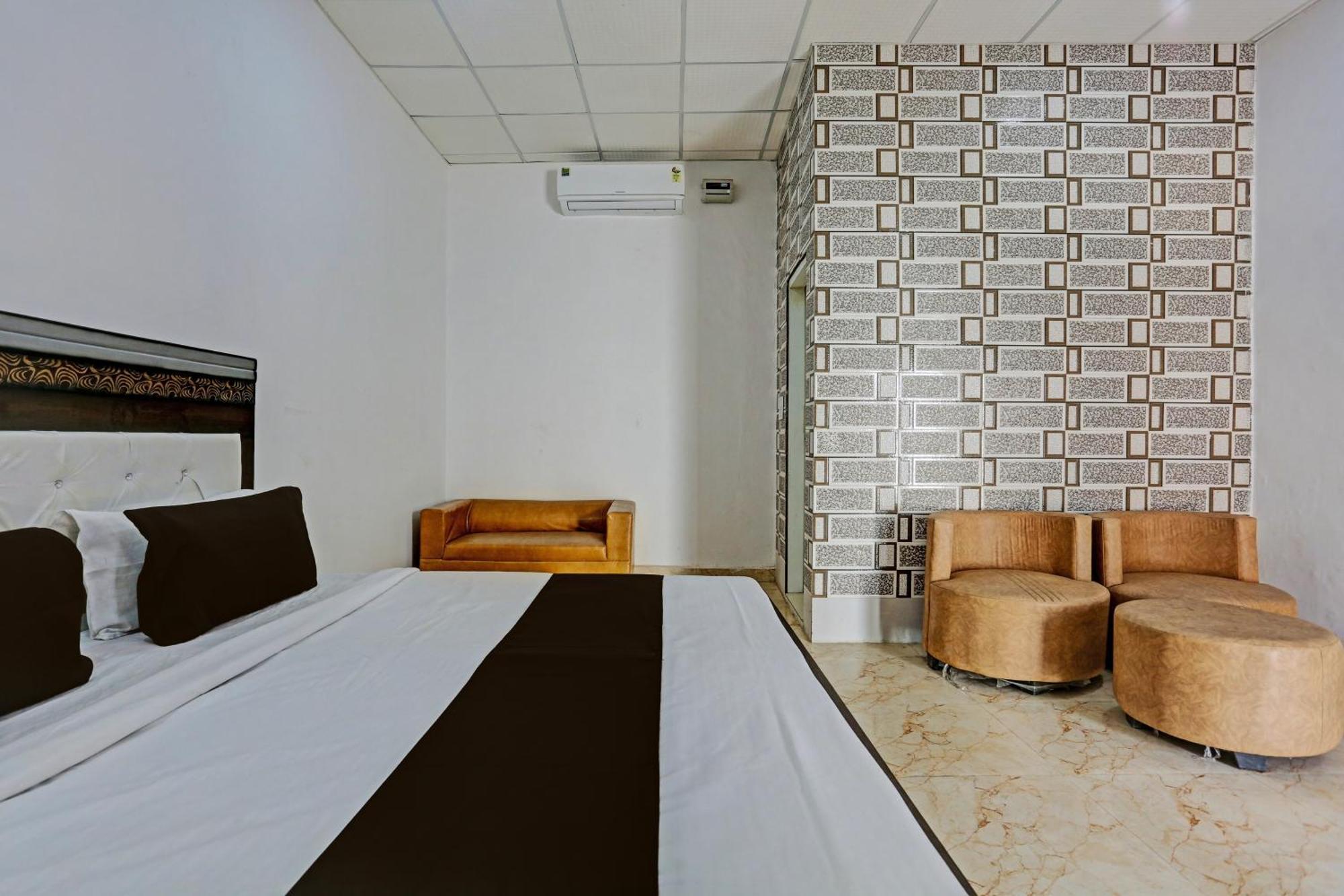 Hotel O Murliwala Wedding Palace And Resort Samalkha Экстерьер фото